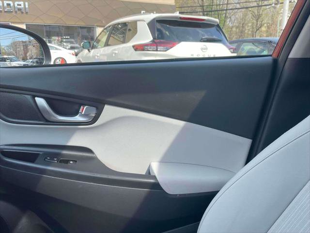 Used 2022 Hyundai Kona SEL w/ Convenience Package AWD/4WD image 31