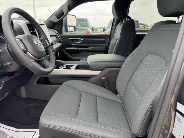 New 2026 RAM 1500 Big Horn AWD/4WD image 9