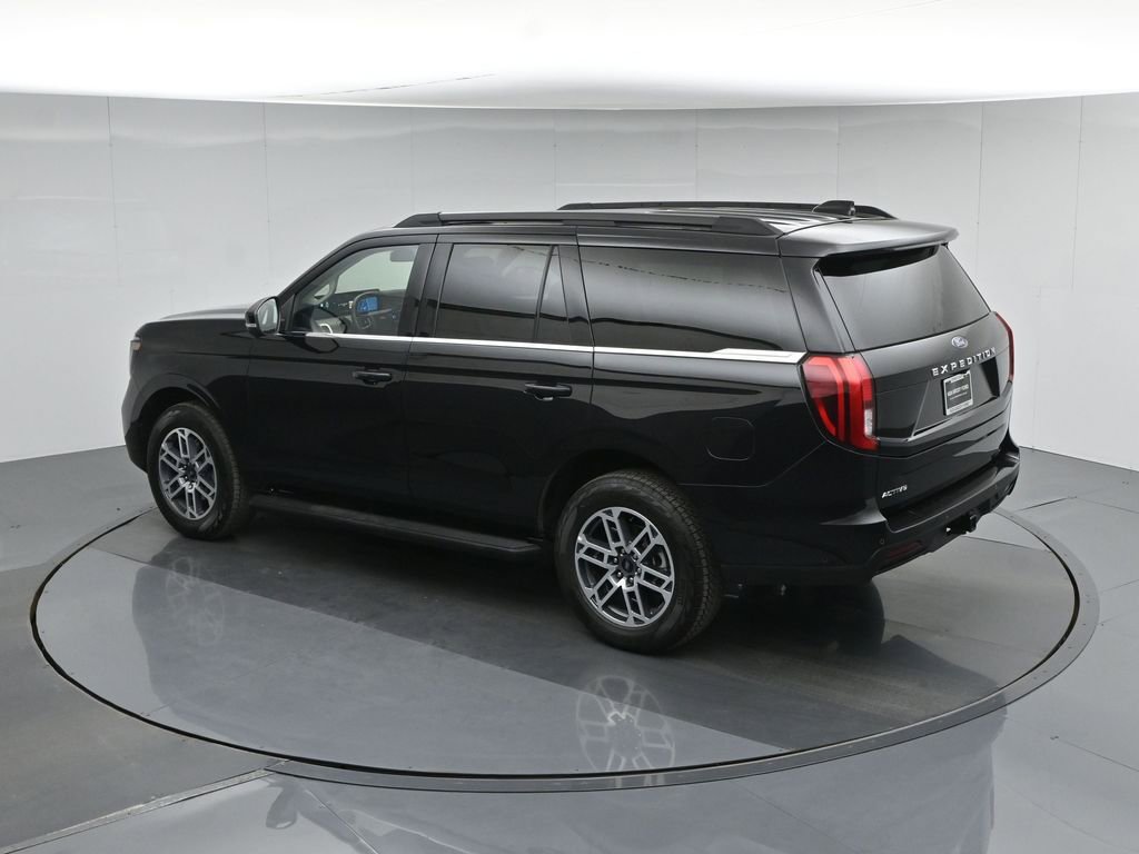 Certified 2025 Ford Expedition Active AWD/4WD image 49