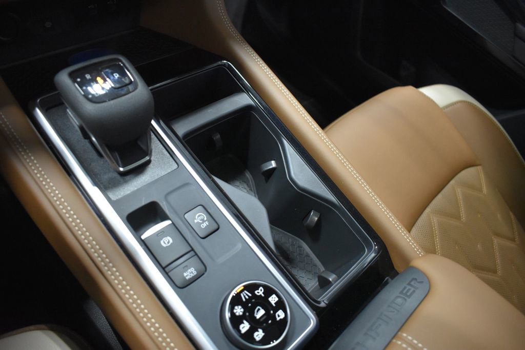 New 2026 Nissan Pathfinder Platinum image 20