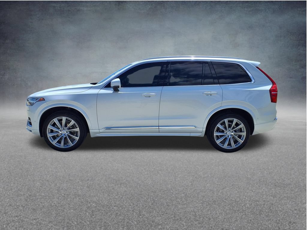 Used 2023 Volvo XC90 B6 Plus AWD/4WD image 4