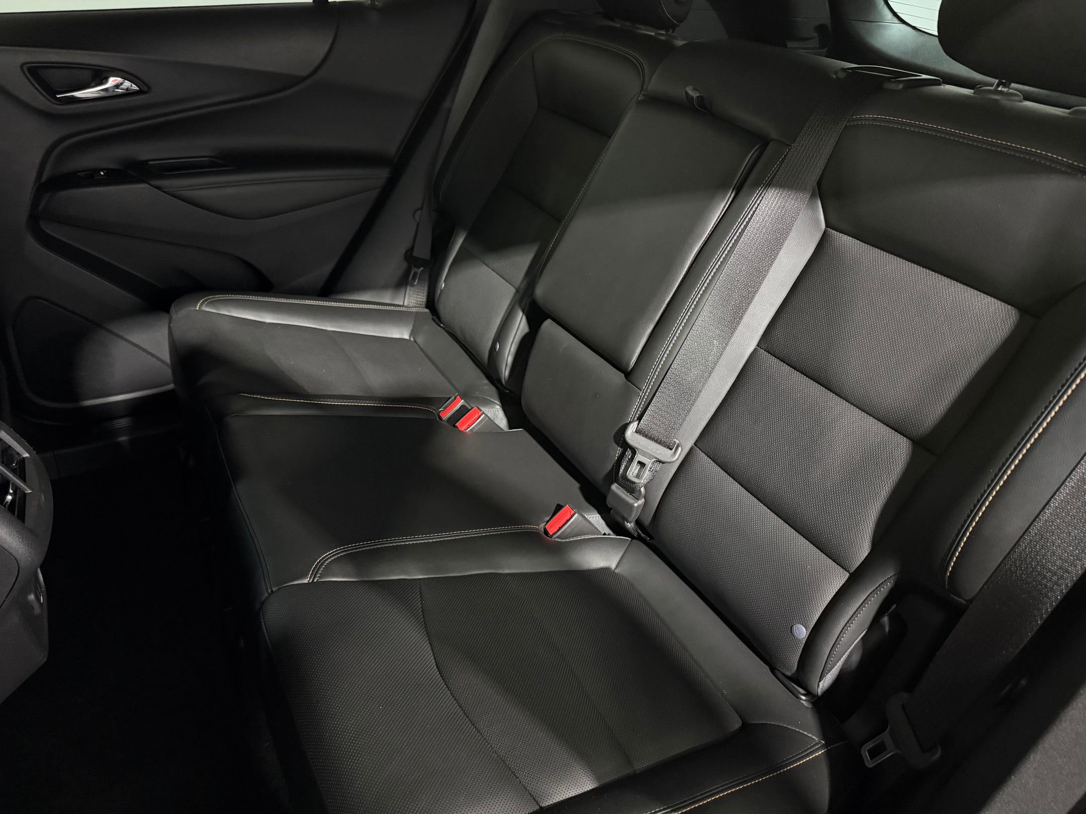 Used 2020 Chevrolet Equinox Premier image 37