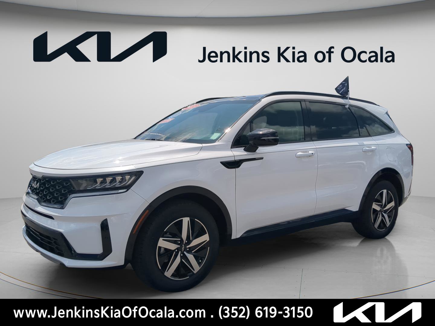 Certified 2023 Kia Sorento S w/ Panoramic Sunroof Package FWD image 7