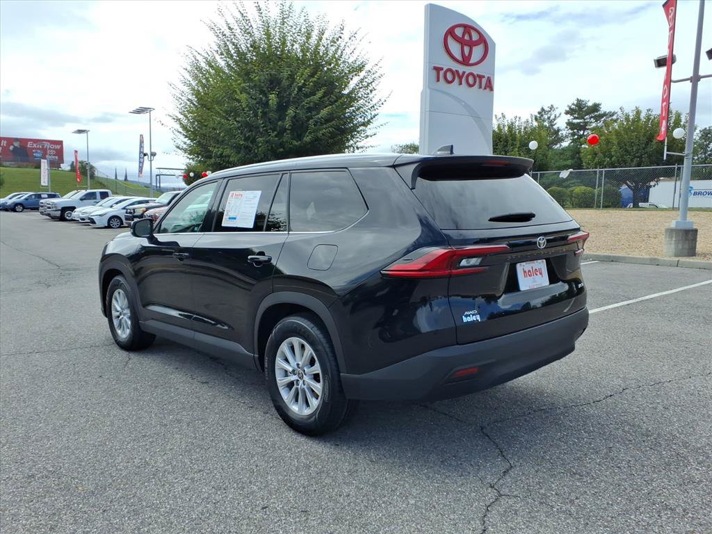 Certified 2025 Toyota Grand Highlander AWD image 7