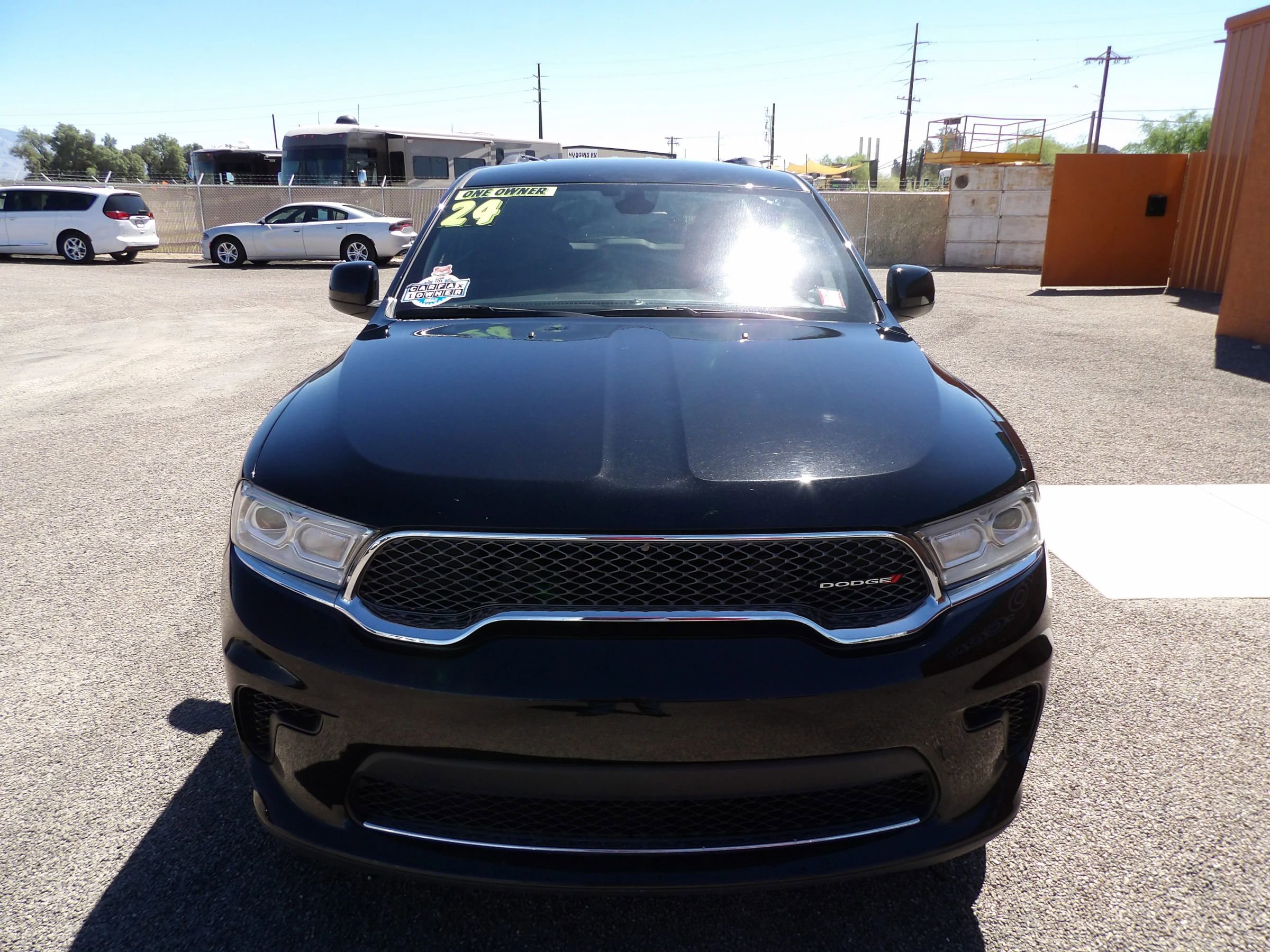 Used 2024 Dodge Durango SXT image 3
