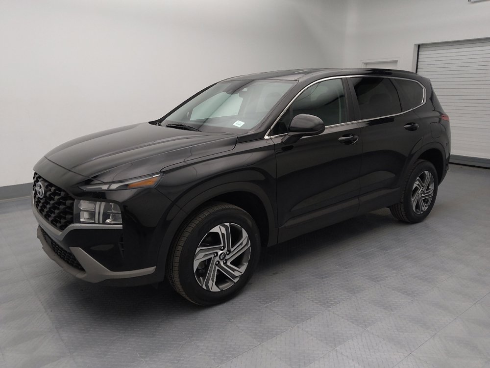 Used 2023 Hyundai Santa Fe SE image 2