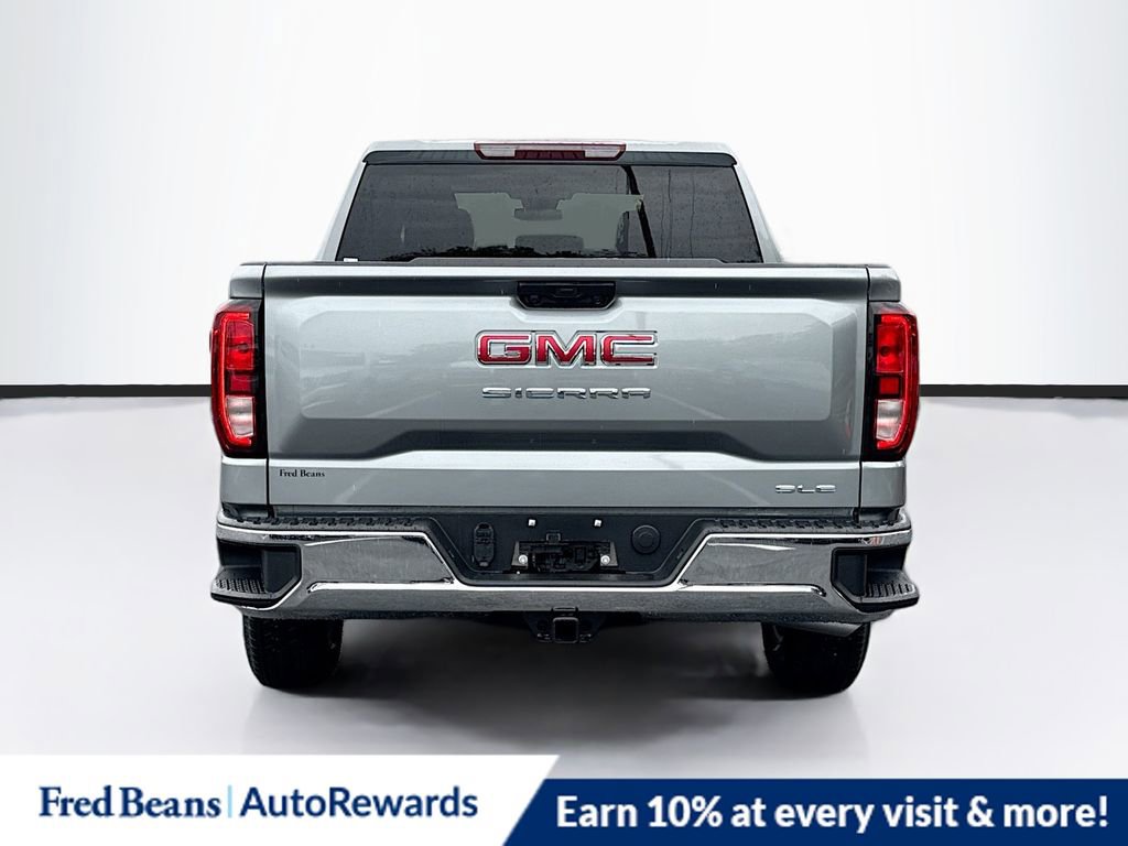 New 2026 GMC Sierra 1500 SLE image 6