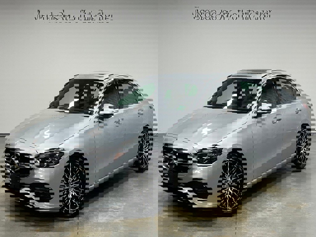 Used 2022 Mercedes-Benz C 300 4MATIC Sedan image 1