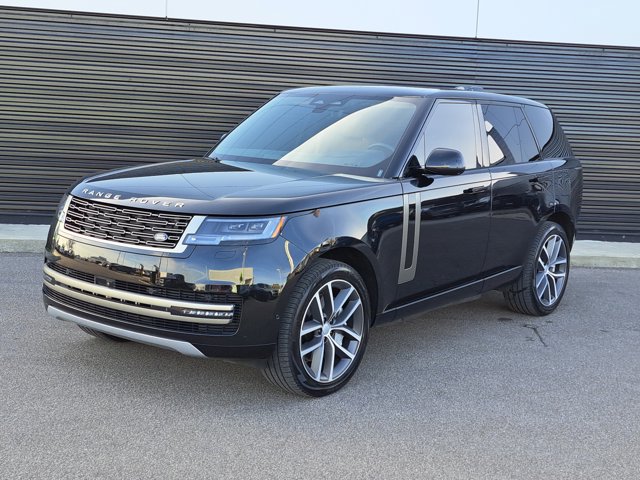 Used 2025 Land Rover Range Rover SE AWD/4WD image 1