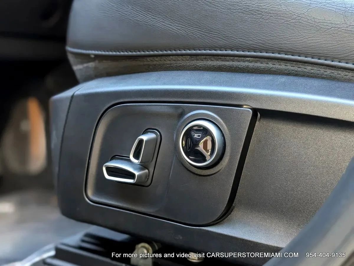 Used 2021 Maserati Levante image 26