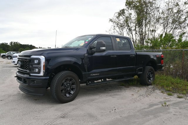 Used 2025 Ford F250 XL w/ STX Appearance Package AWD/4WD image 6