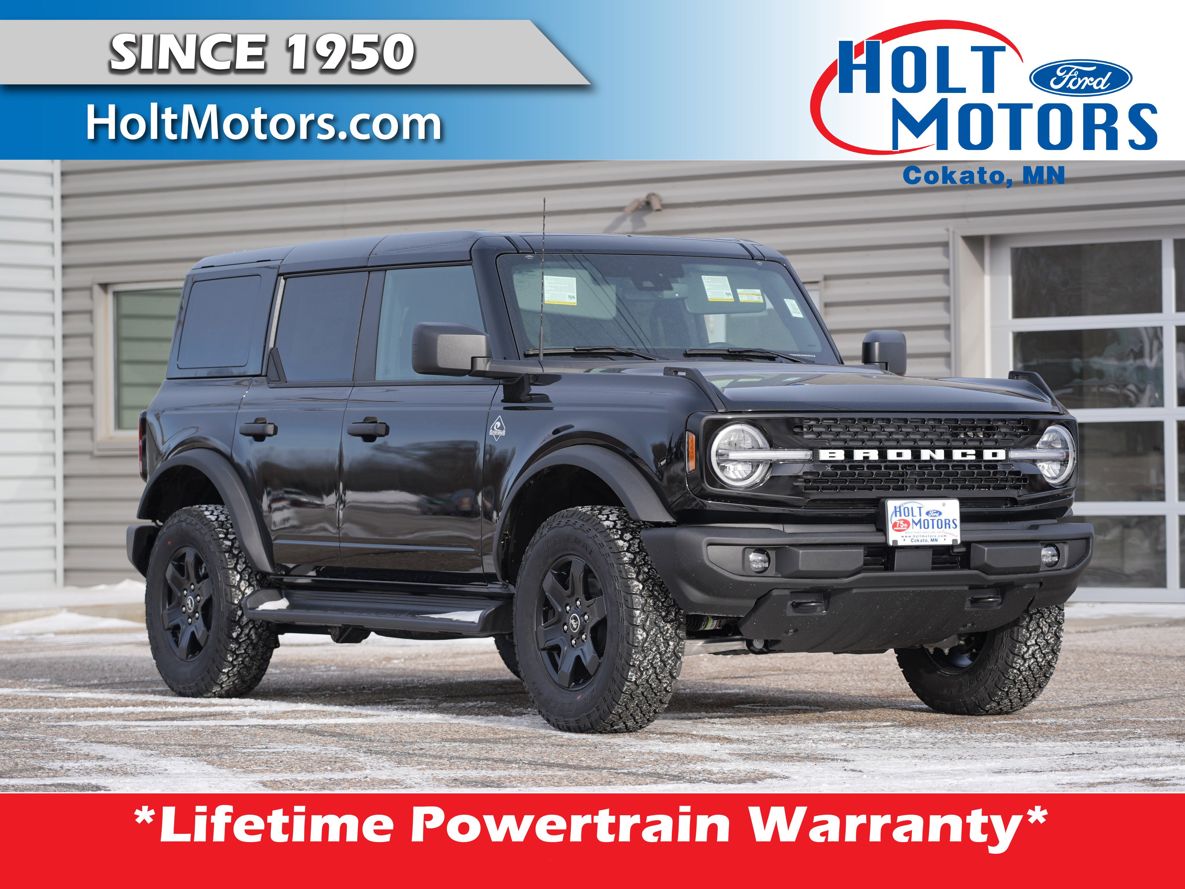 New 2025 Ford Bronco Outer Banks w/ Black Appearance Package image 1