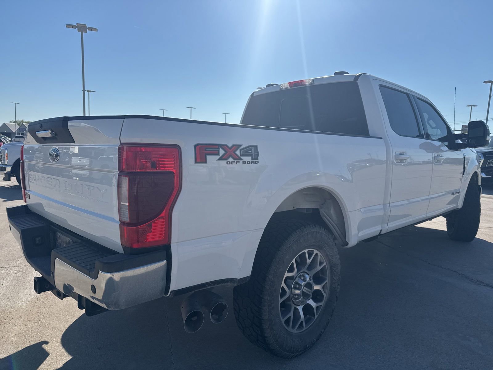 Used 2022 Ford F250 Lariat w/ Lariat Value Package AWD/4WD image 3