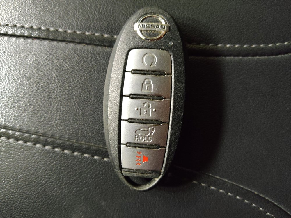 Used 2019 Nissan Rogue SV image 32