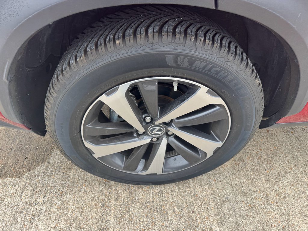 Used 2019 Lexus NX 300h AWD image 11