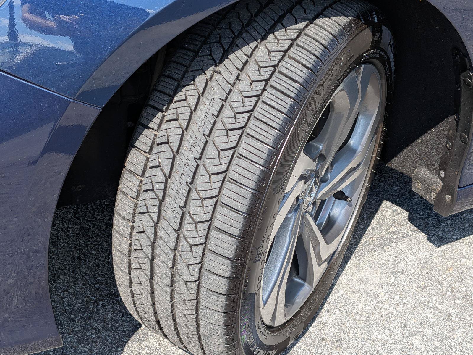 Used 2019 Honda Accord EX image 12