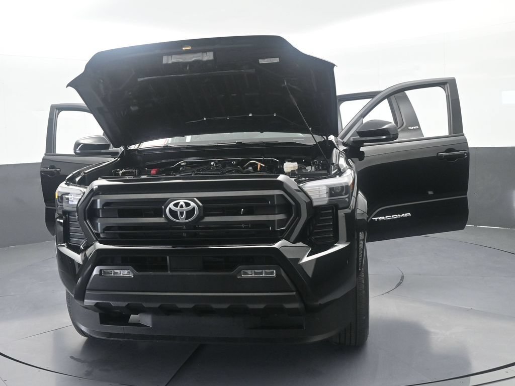 Used 2025 Toyota Tacoma SR5 RWD image 68