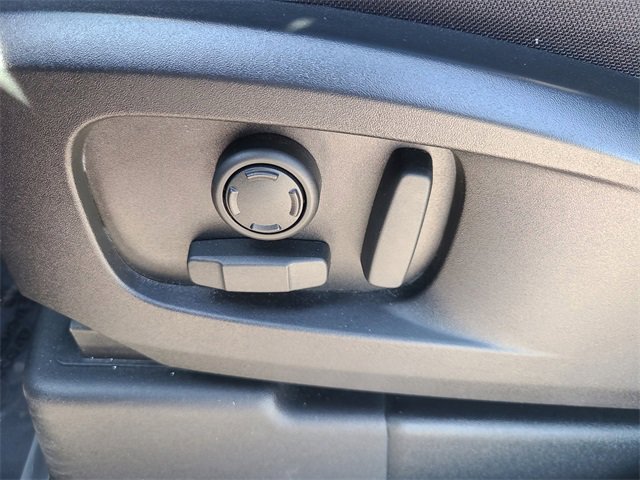 Used 2025 Land Rover Defender 110 S image 24