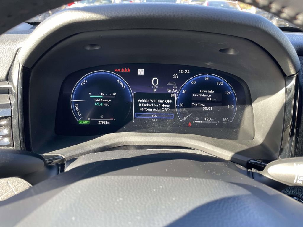 Used 2025 Toyota Camry XLE image 38