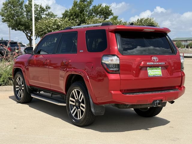 Used 2020 Toyota 4Runner SR5 AWD/4WD image 6