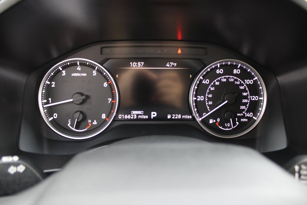 Used 2025 Mitsubishi Outlander SE image 14