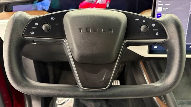 Used 2023 Tesla Model X AWD/4WD image 43