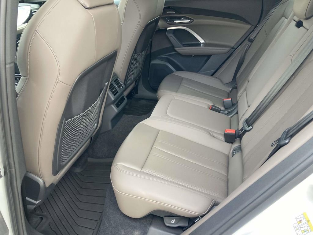 Used 2025 Audi Q5 Premium Plus image 9
