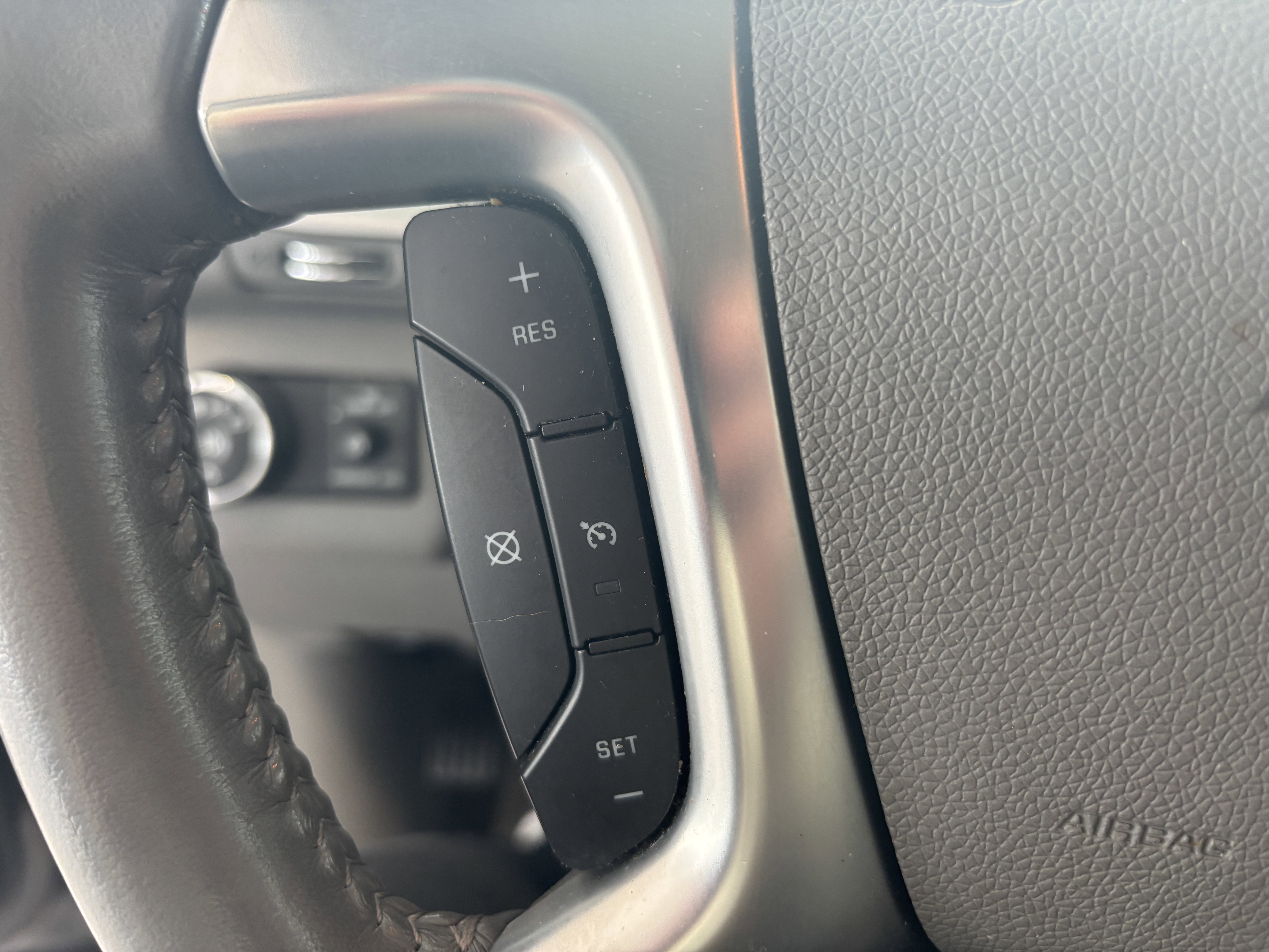 Used 2016 Chevrolet Traverse LT image 11