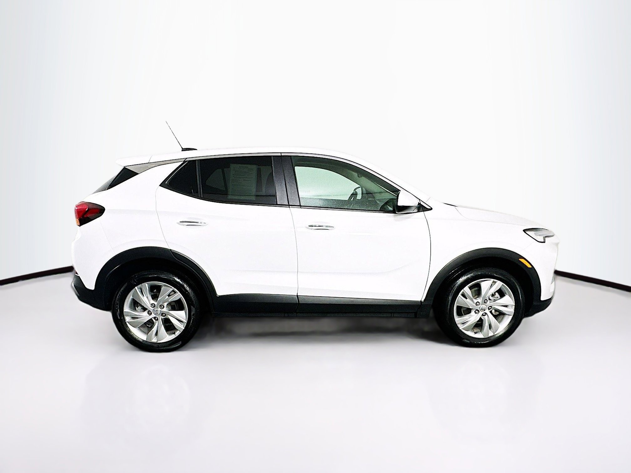 Used 2025 Buick Encore GX Preferred FWD image 10