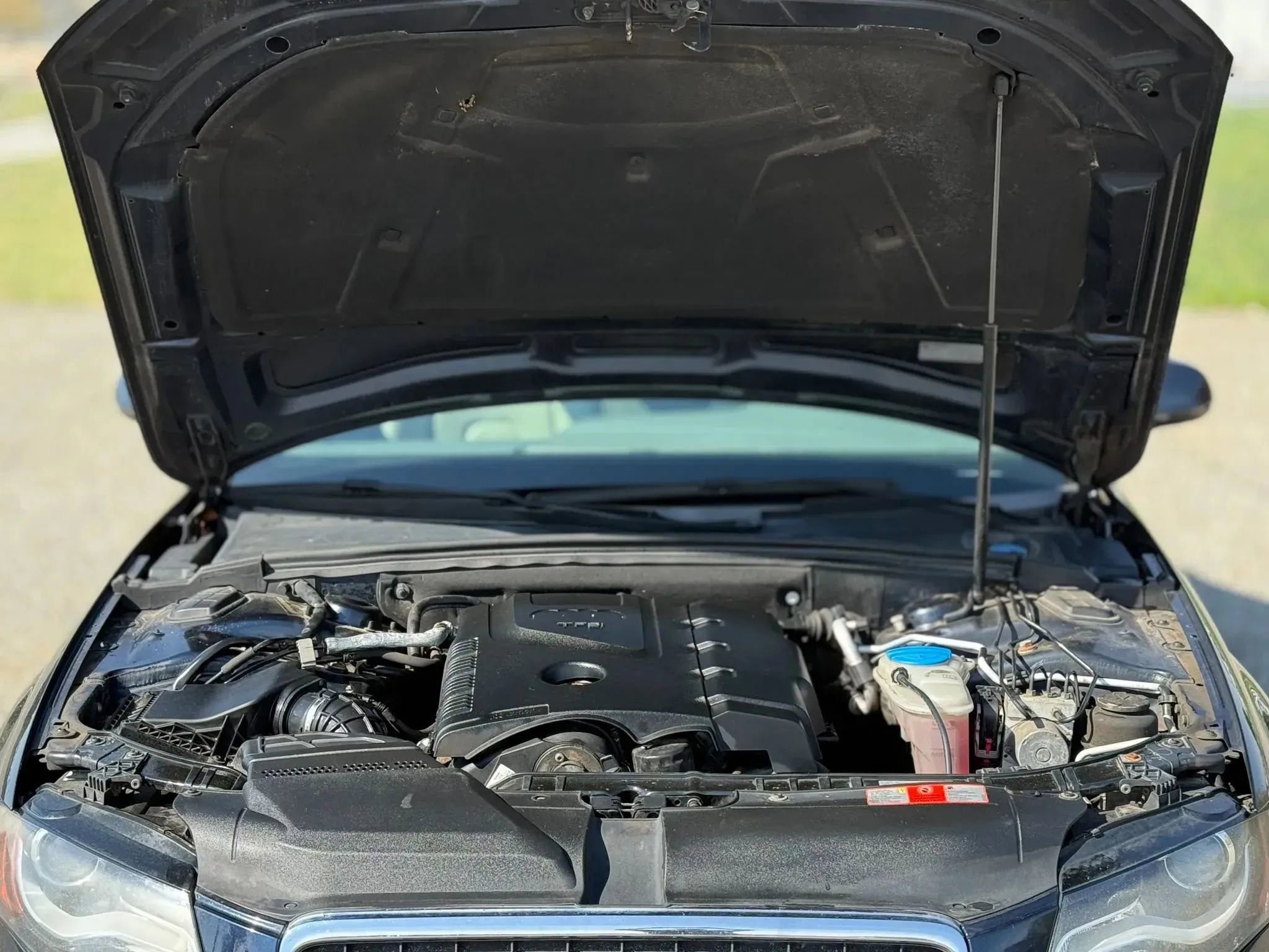Used 2010 Audi A4 2.0T Premium Plus AWD/4WD image 30