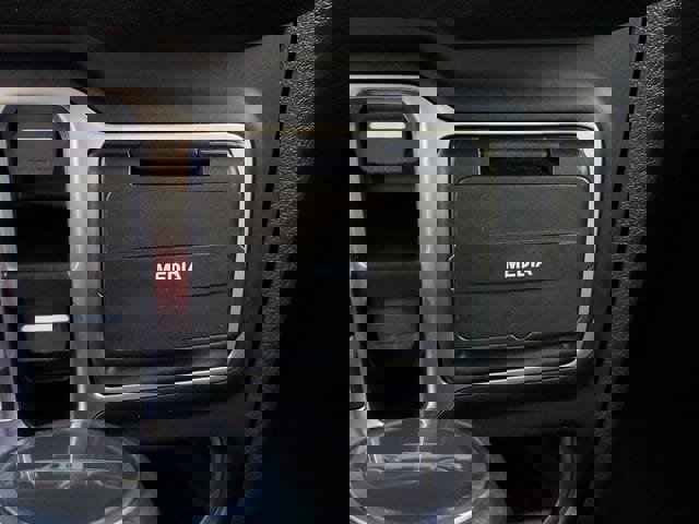 Certified 2025 Jeep Gladiator Sport image 31