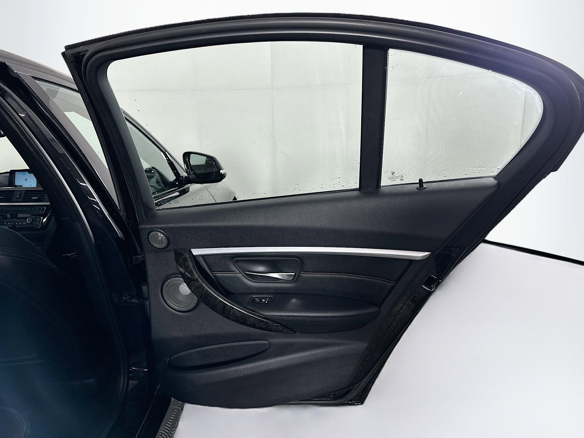 Used 2017 BMW 340i xDrive Sedan image 31