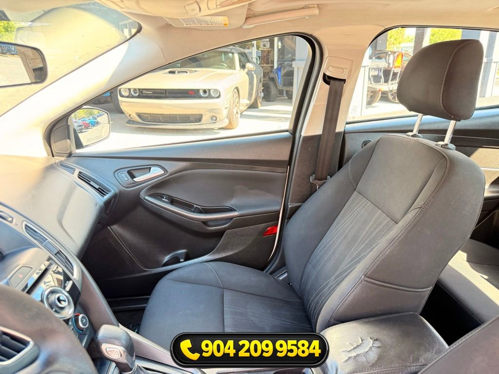 Used 2018 Ford Focus SEL FWD image 21