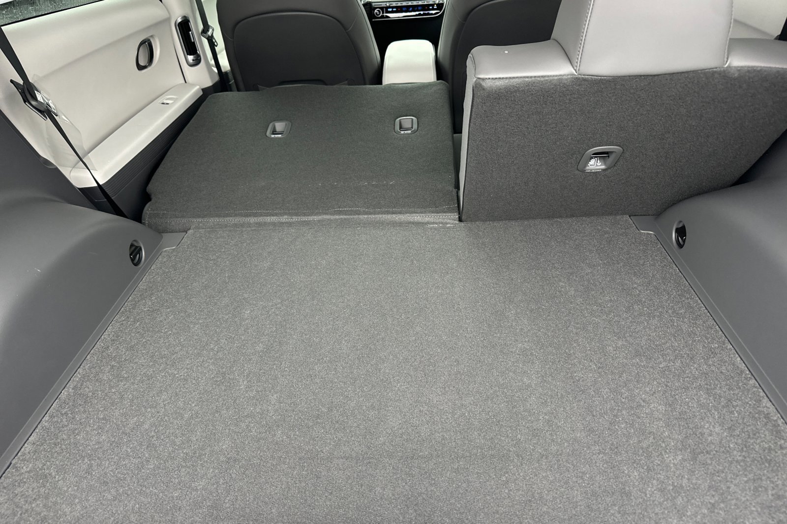 New 2026 Hyundai Ioniq 5 SEL image 15