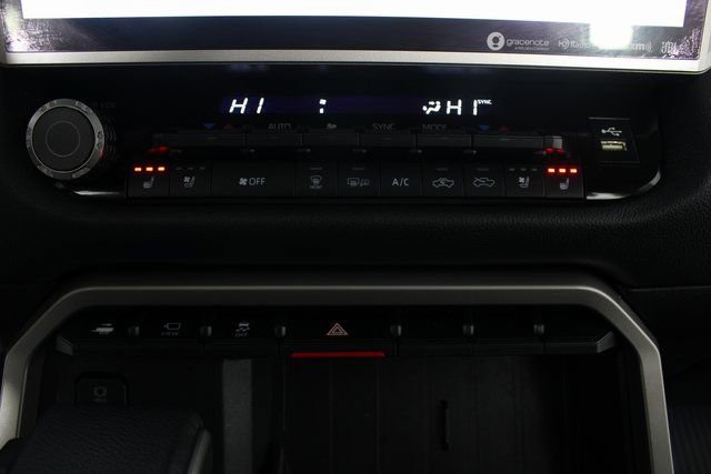 Used 2024 Toyota Tundra Limited image 8