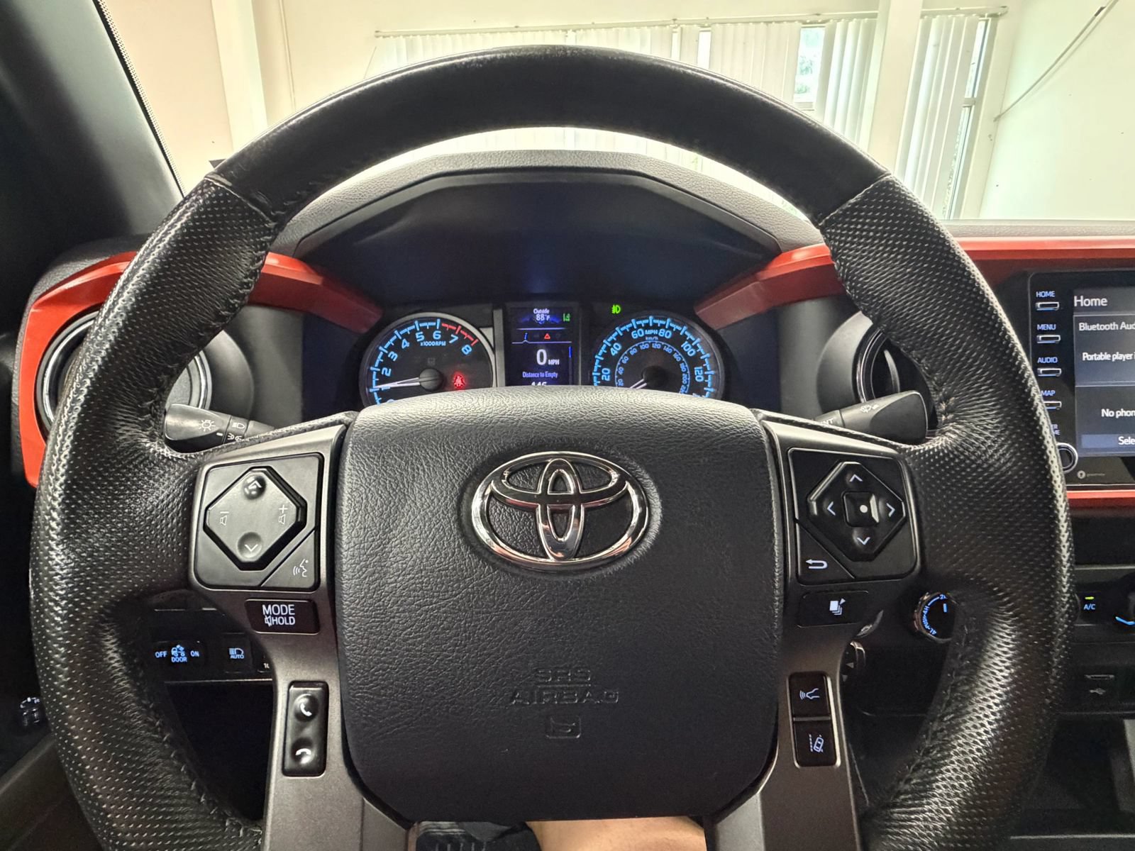 Used 2020 Toyota Tacoma TRD Sport AWD/4WD image 25
