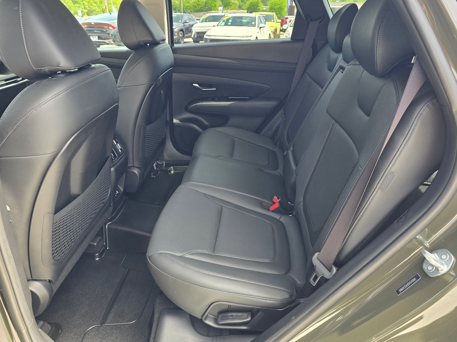 Used 2025 Hyundai Tucson Limited FWD image 10