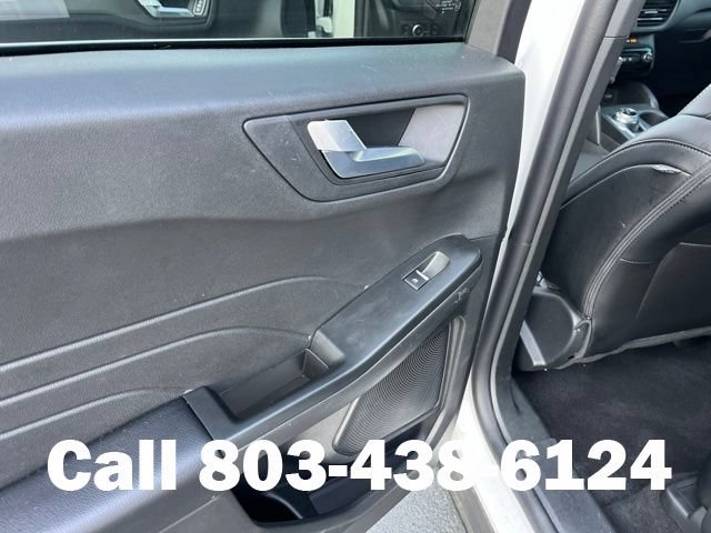 Used 2025 Ford Escape SE FWD image 13