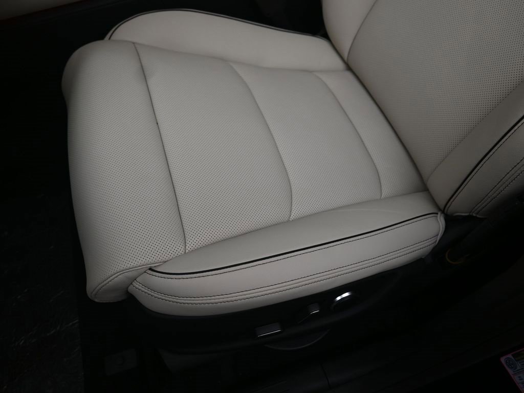 New 2026 Genesis GV70 2.5T Advanced image 23