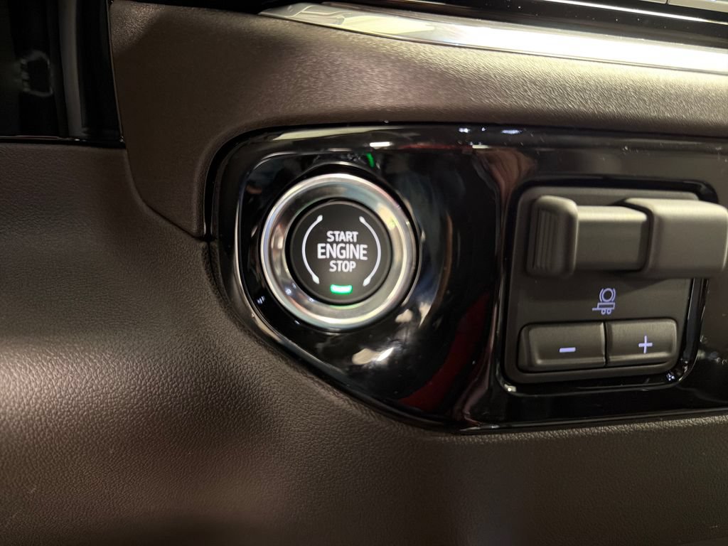 New 2026 GMC Sierra 1500 SLT AWD/4WD image 38