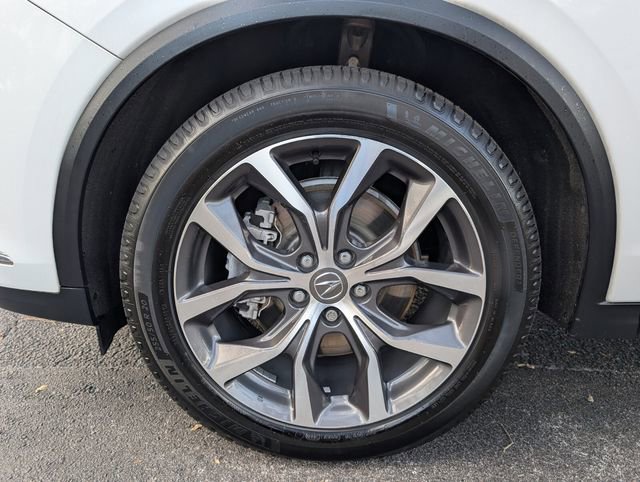 Certified 2023 Acura MDX FWD w/ Technology Package image 12