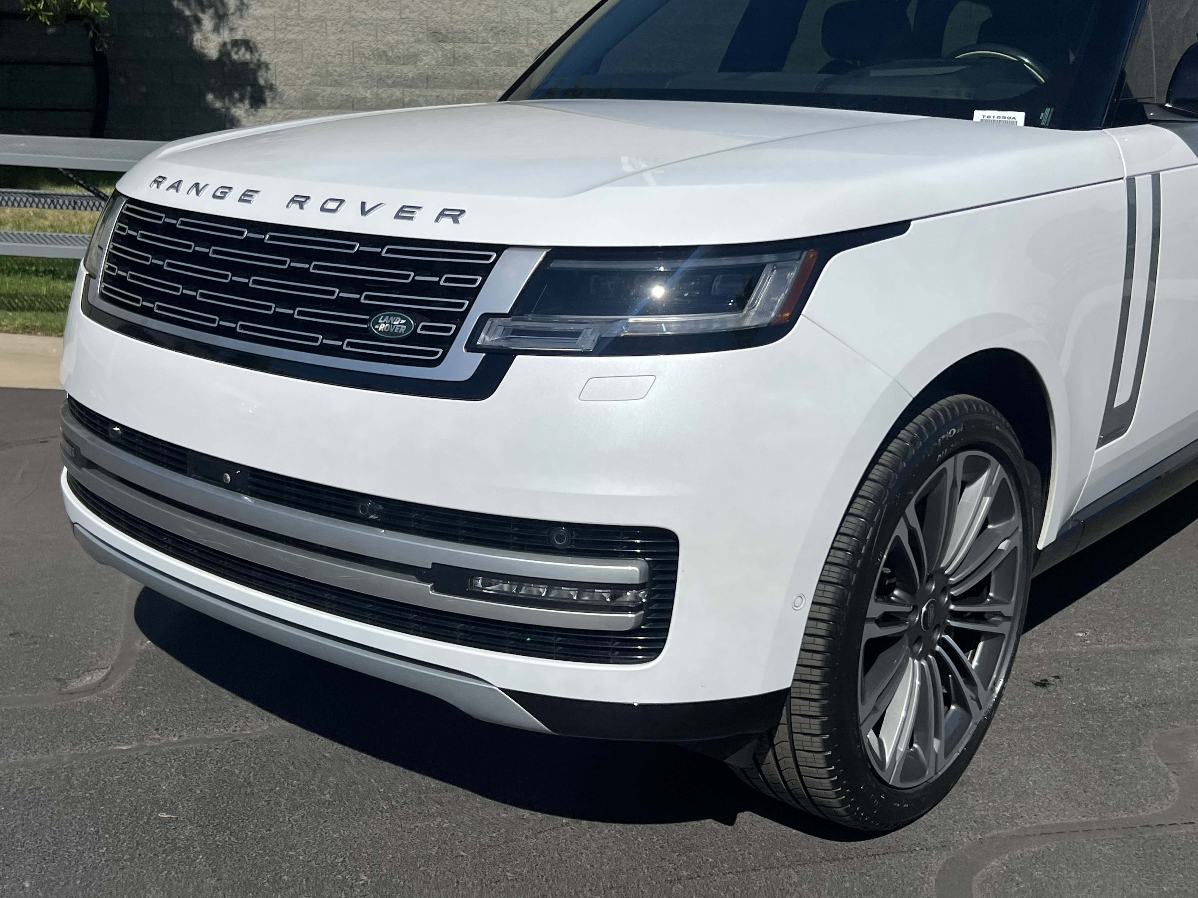 Certified 2024 Land Rover Range Rover Long Wheelbase Autobiography AWD/4WD image 11
