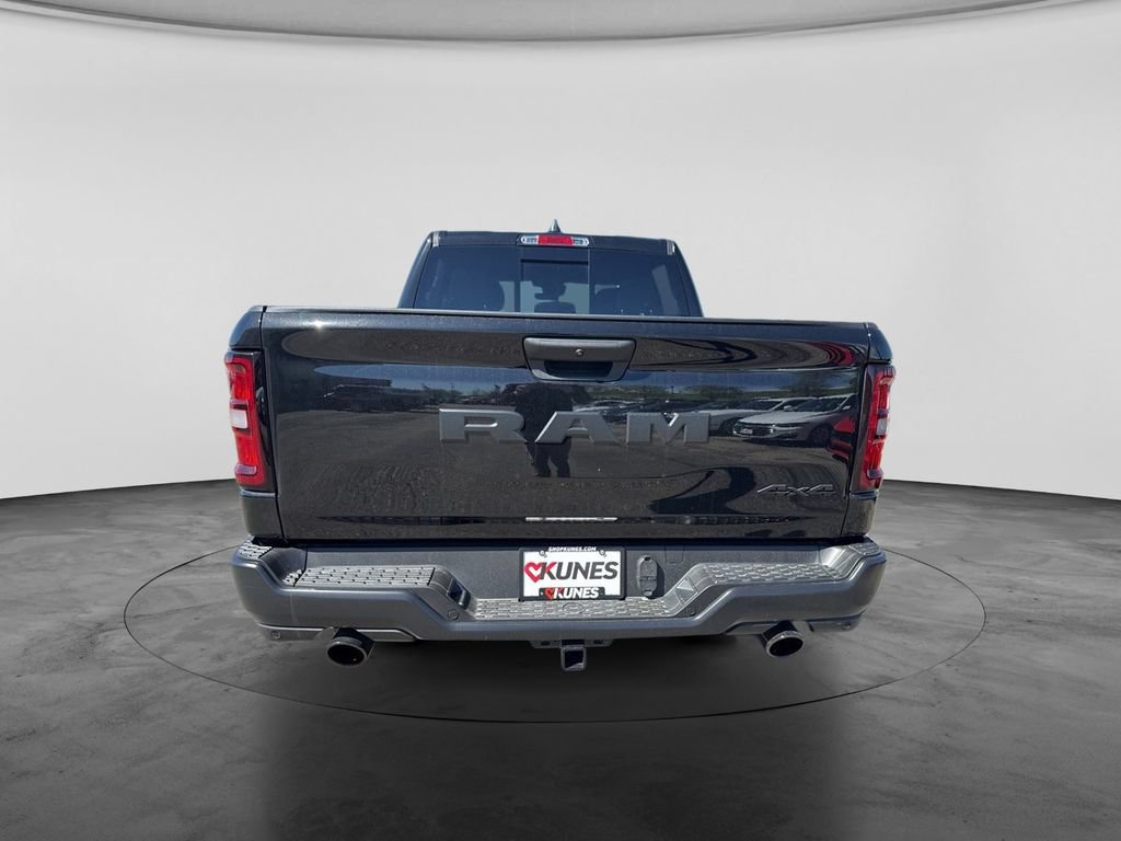 Used 2026 RAM 1500 Warlock AWD/4WD image 5