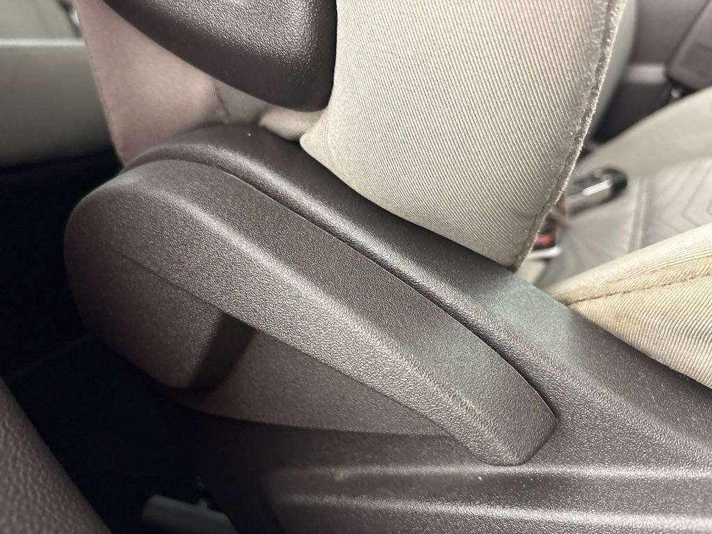 Used 2016 Ford Fusion S FWD image 33