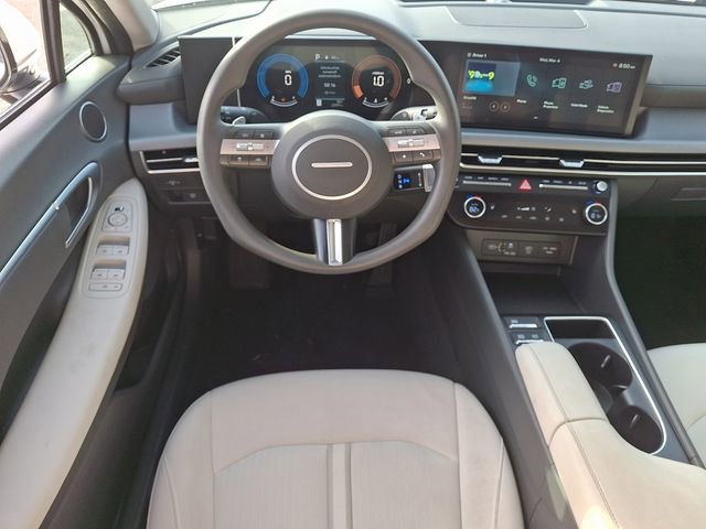 Used 2025 Hyundai Sonata SEL image 11