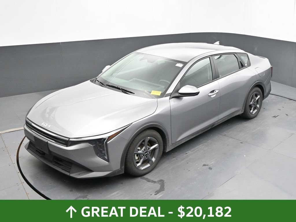 Used 2025 Kia K4 FWD image 31