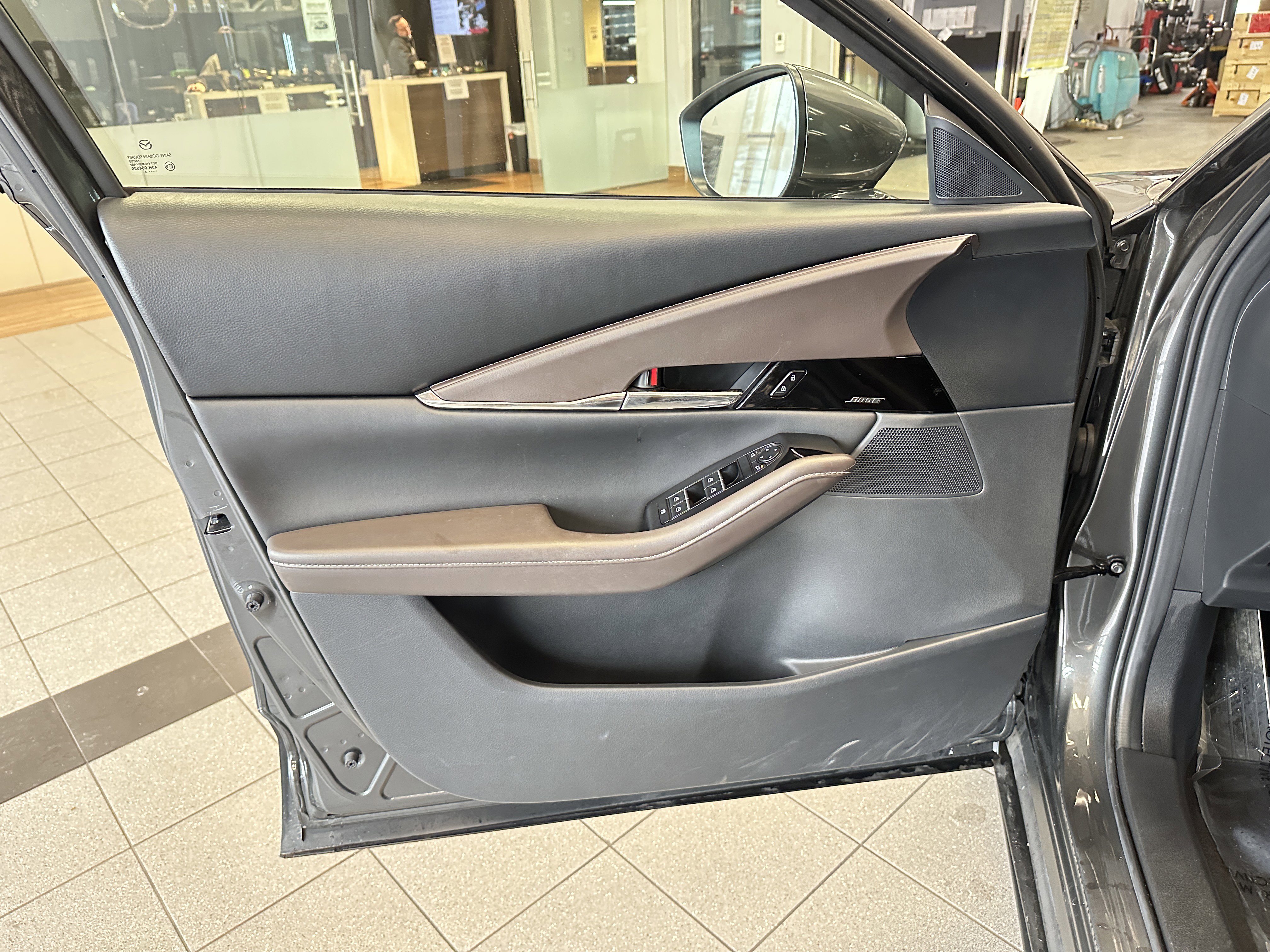 Certified 2023 MAZDA CX-30 AWD 2.5 S w/ Premium Package image 9