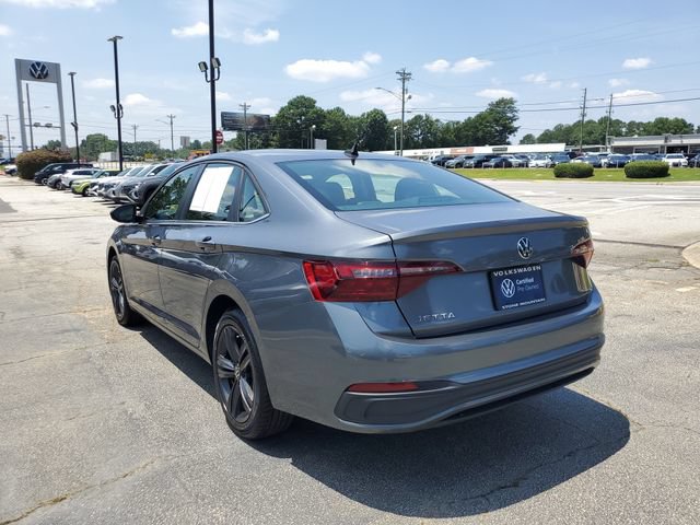 Used 2023 Volkswagen Jetta SE FWD image 6
