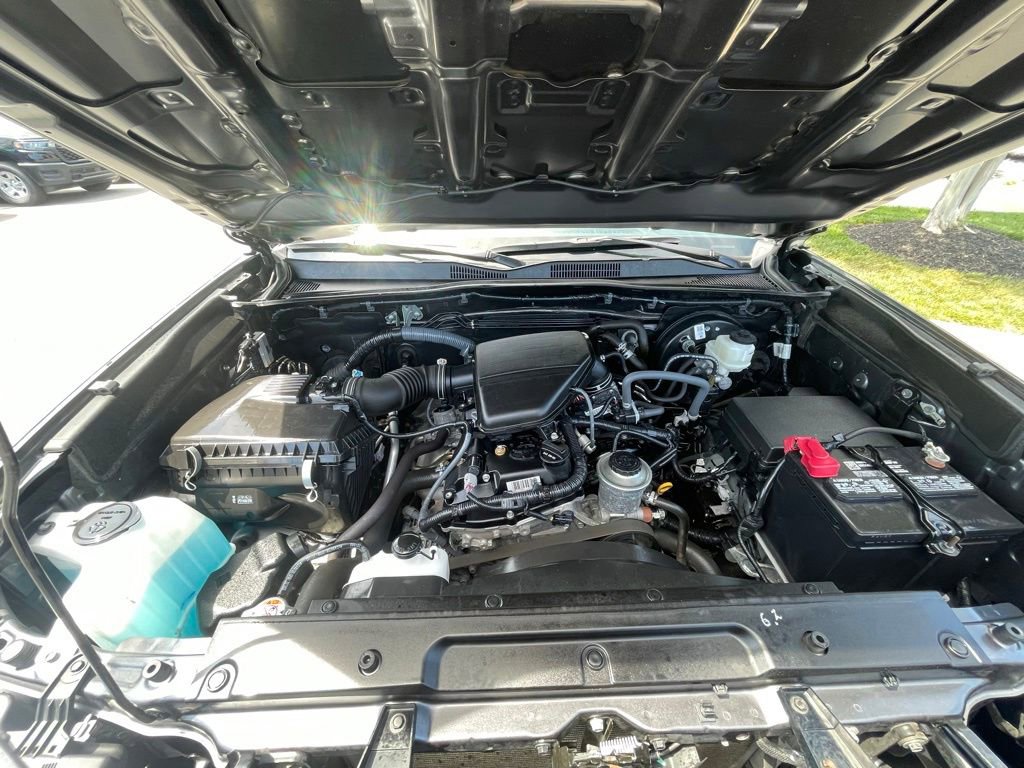 Used 2023 Toyota Tacoma SR RWD image 14