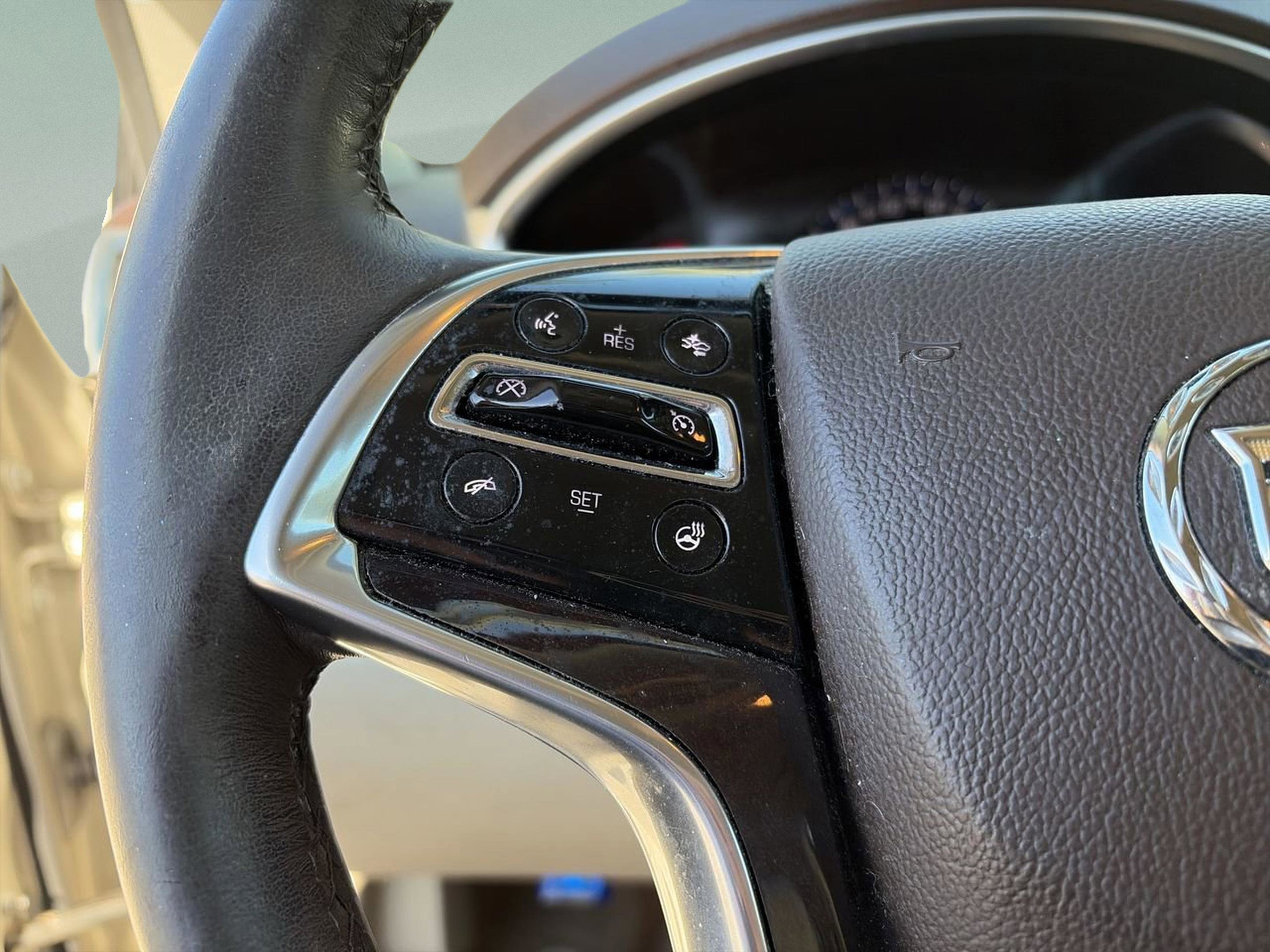 Used 2016 Cadillac SRX Luxury w/ Driver Awareness Package image 13